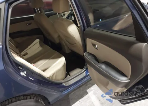 2010 Hyundai Elantra Gls z USA, uszkodzony, nr VIN KMHDU4AD2AU198892